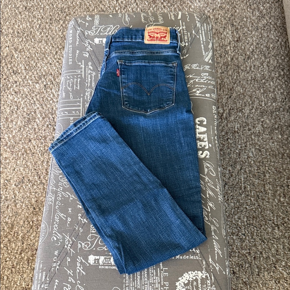 Levi's Mid-Dark Blue Shaping Skinny jeans
